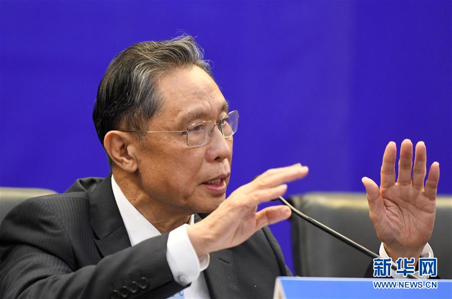 （圖文互動）（2）敢醫(yī)敢言，生命至上&mdash;&mdash;記&ldquo;共和國勛章&rdquo;獲得者鐘南山