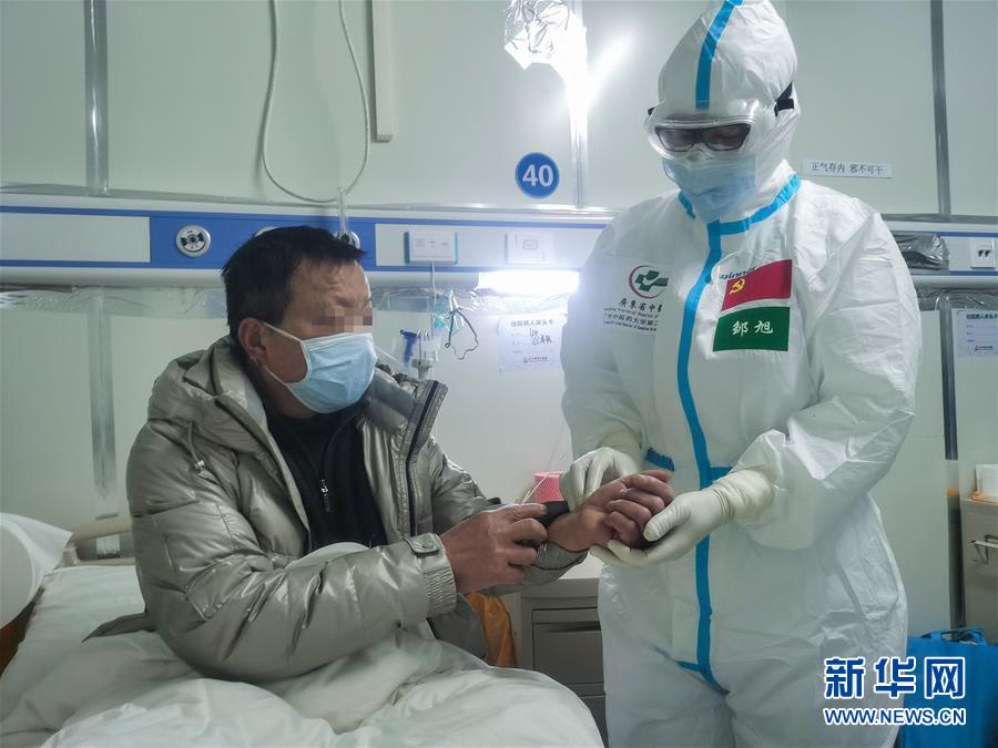 （抗疫一線醫(yī)務(wù)人員英雄群體&middot;圖文互動）（2）合力護(hù)航生命之舟&mdash;&mdash;遼寧、上海、廣東等醫(yī)療隊聯(lián)手決戰(zhàn)雷神山