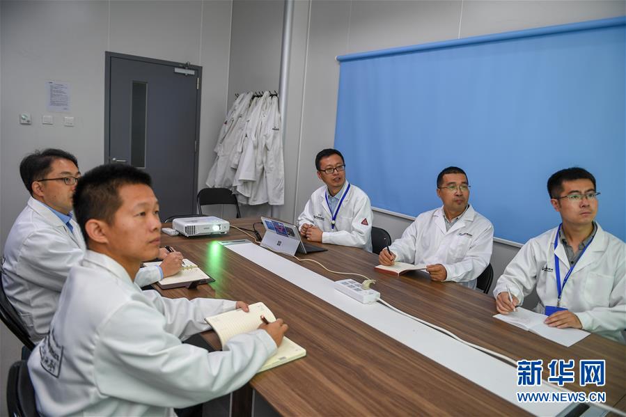 （在習(xí)近平新時(shí)代中國(guó)特色社會(huì)主義思想指引下&mdash;&mdash;新時(shí)代新作為新篇章&middot;習(xí)近平總書(shū)記關(guān)切事&middot;圖文互動(dòng)）（1）終不悔為國(guó)為民，攀高峰只爭(zhēng)朝夕&mdash;&mdash;來(lái)自科學(xué)家們的動(dòng)人故事