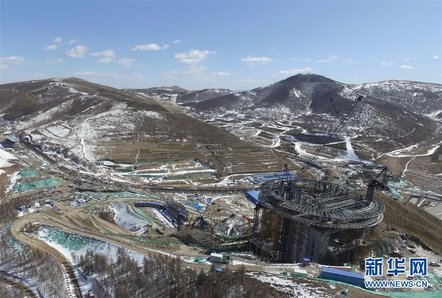 （新華全媒頭條&middot;圖文互動(dòng)）（3）北京初展&ldquo;雙奧&rdquo;之城英姿&mdash;&mdash;寫(xiě)在北京冬奧會(huì)開(kāi)幕倒計(jì)時(shí)500天之際