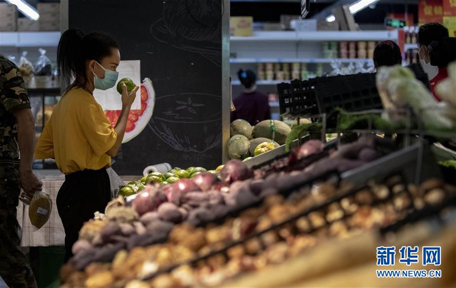 （熱點鮮報&middot;圖文互動）（4）應(yīng)戰(zhàn)陸路輸入疫情&mdash;&mdash;云南瑞麗抗疫七日記