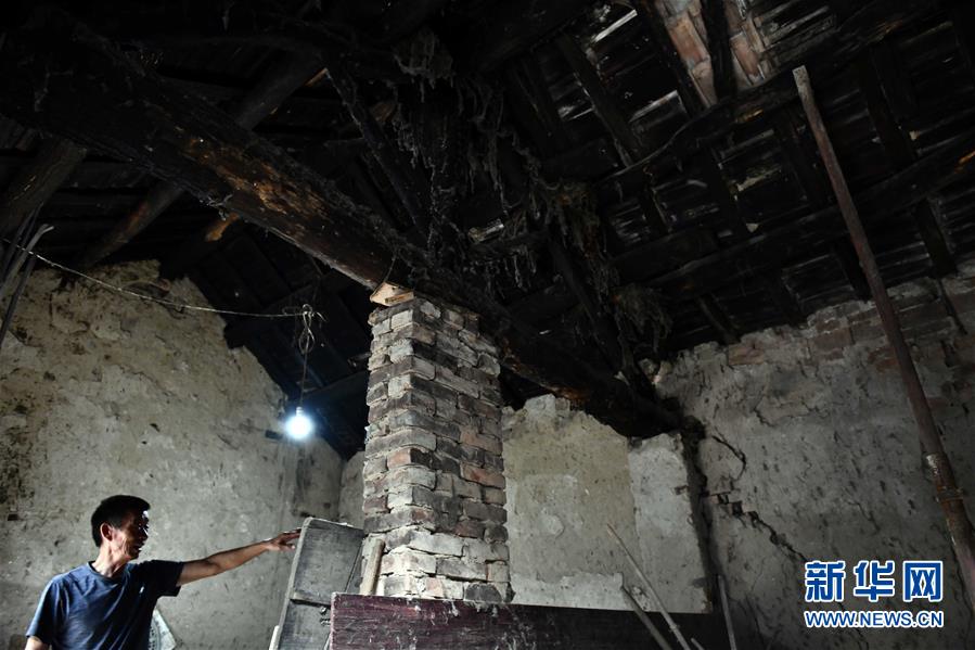 （決戰(zhàn)決勝脫貧攻堅&middot;圖文互動）（3）&ldquo;灘里人&rdquo;陳百藏的&ldquo;蓋房&rdquo;記