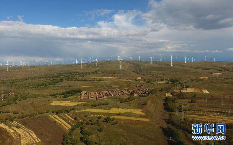 （新華全媒頭條&middot;圖文互動(dòng)）（2）擘畫新藍(lán)圖 開(kāi)啟新征程&mdash;&mdash;寫在黨的十九屆五中全會(huì)召開(kāi)之際