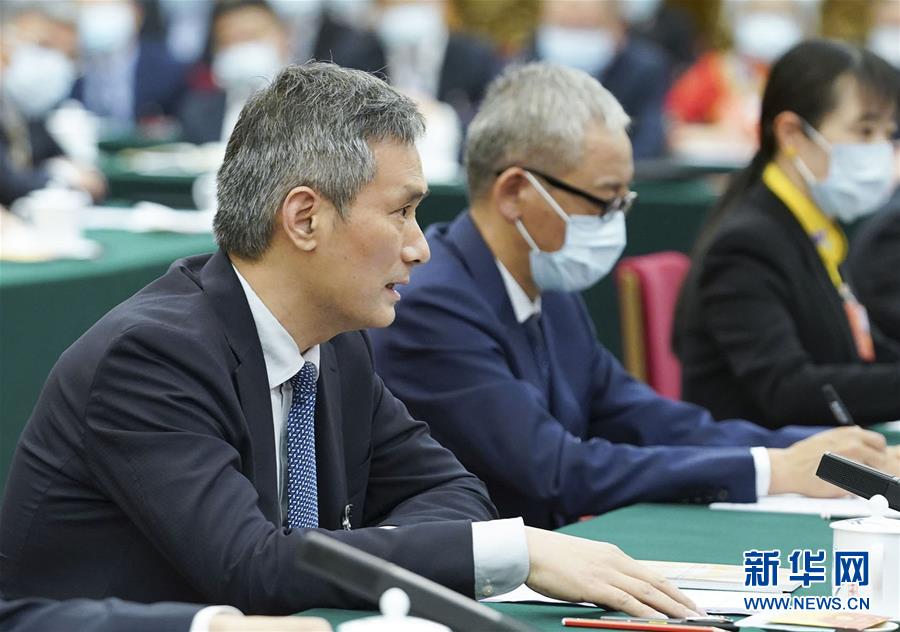 （習(xí)近平的小康故事&middot;新華網(wǎng)&middot;圖文互動(dòng)）（8）&ldquo;真正解決好基層群眾看病難、看病貴問題&rdquo;&mdash;&mdash;習(xí)近平和群眾健康的故事