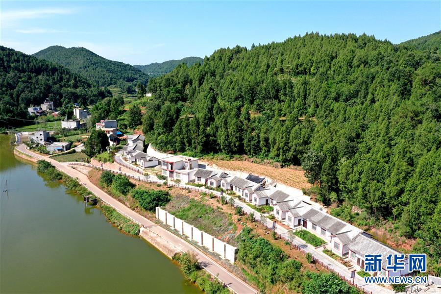 （決戰(zhàn)決勝脫貧攻堅(jiān)&middot;圖文互動(dòng)）（1）&ldquo;堵槍眼&rdquo;的脫貧戰(zhàn)怎么打？&mdash;&mdash;繼光村見(jiàn)聞