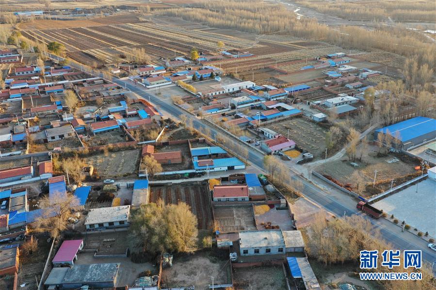 （全面建成小康社會&ldquo;百城千縣萬村&rdquo;調研行&middot;圖文互動）（2）互助互利，小甘薯帶來甜蜜日子&mdash;&mdash;內蒙古奈曼旗互利村闖出產業(yè)致富之路