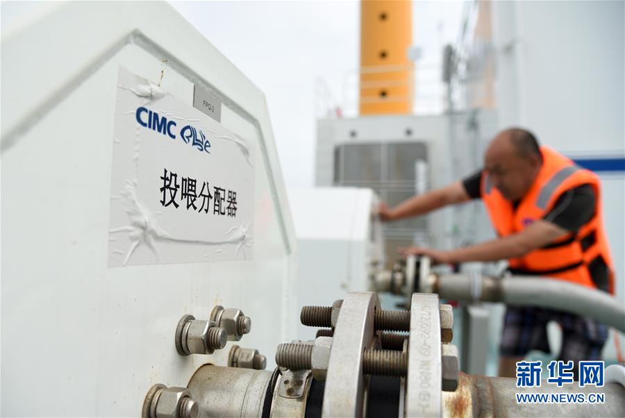 (新華全媒頭條·圖文互動)(12)“拔”海起牧場 “耕”海新牧歌