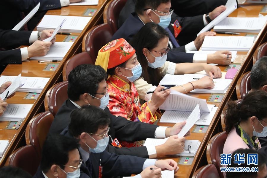 （兩會(huì)&middot;人大開幕&middot;XHDW）（18）十三屆全國人大三次會(huì)議在京開幕