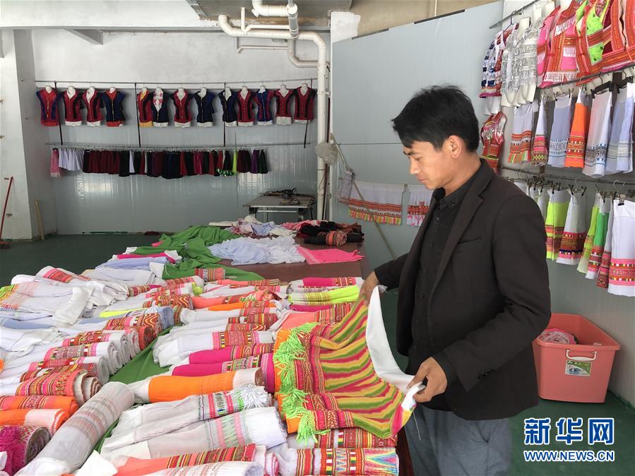 （新華全媒頭條&middot;圖文互動(dòng)）（7）春天里的5個(gè)&ldquo;戰(zhàn)貧&rdquo;瞬間&mdash;&mdash;習(xí)近平總書(shū)記關(guān)于脫貧攻堅(jiān)決策部署指引攻克最后的深貧堡壘