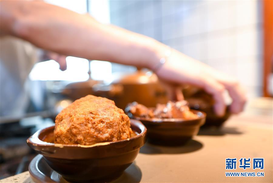 （在習(xí)近平新時(shí)代中國特色社會(huì)主義思想指引下&mdash;&mdash;新時(shí)代新作為新篇章&middot;習(xí)近平總書記關(guān)切事&middot;圖文互動(dòng)）（7）珍惜盤中餐，狠剎浪費(fèi)風(fēng)&mdash;&mdash;各地積極行動(dòng)堅(jiān)決制止餐飲浪費(fèi)