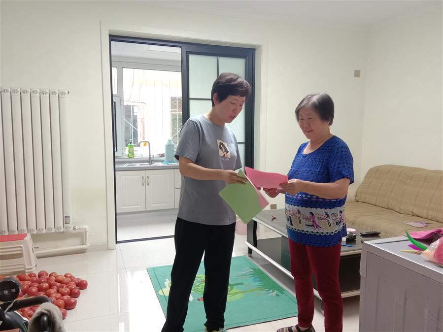 （在習(xí)近平新時代中國特色社會主義思想指引下&mdash;&mdash;新時代新作為新篇章&middot;習(xí)近平總書記關(guān)切事&middot;圖文互動）（3）讓&ldquo;舌尖上的節(jié)約&rdquo;成為習(xí)慣&mdash;&mdash;全社會營造浪費可恥、節(jié)約為榮的氛圍掃描