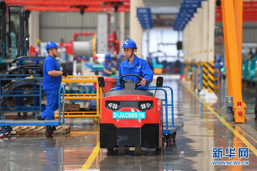 (在習(xí)近平新時代中國特色社會主義思想指引下——新時代新作為新篇章·習(xí)近平總書記關(guān)切事·圖文互動)(4)推動高質(zhì)量發(fā)展 “湘”當有作為