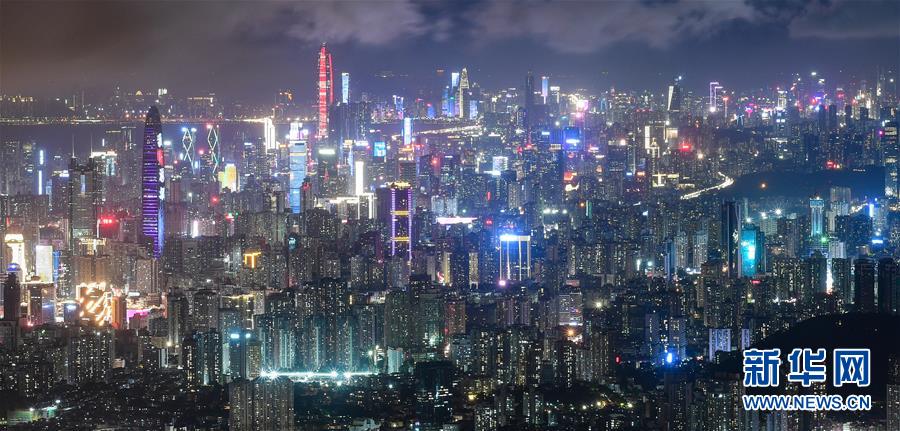 （在習(xí)近平新時(shí)代中國(guó)特色社會(huì)主義思想指引下&mdash;&mdash;新時(shí)代新作為新篇章&middot;習(xí)近平總書(shū)記關(guān)切事&middot;圖文互動(dòng)）（15）我家大門(mén)常打開(kāi)&mdash;&mdash;經(jīng)濟(jì)特區(qū)全方位對(duì)外開(kāi)放故事