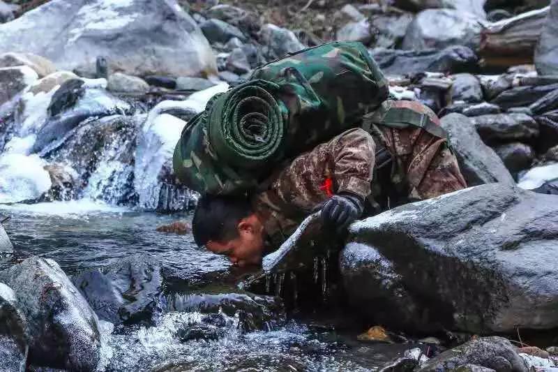 你是人間的大英雄！