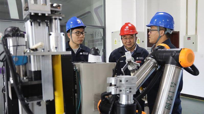 黎明出發(fā)，點(diǎn)亮萬家&mdash;&mdash;&ldquo;藍(lán)領(lǐng)創(chuàng)客&rdquo;張黎明的電力搶修人生