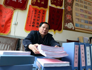 &ldquo;一離開群眾，內(nèi)心就感到孤獨&rdquo;&mdash;&mdash;記&ldquo;鄉(xiāng)村判官&rdquo;楊斌圣