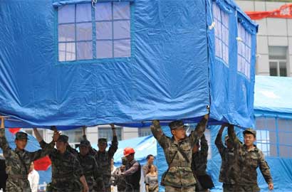 寶興縣臨時(shí)醫(yī)院病房得到升級改造