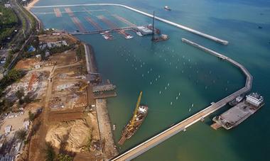 ?？趪?guó)家帆船帆板基地公共碼頭海上主體工程即將投入使用