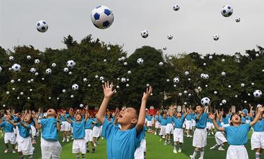 到校園去！國產(chǎn)體育品牌的&ldquo;市場下沉&rdquo;之路走得順暢嗎？