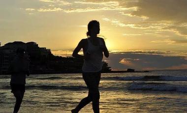 打好心理防疫戰(zhàn)，從堅(jiān)持運(yùn)動做起！