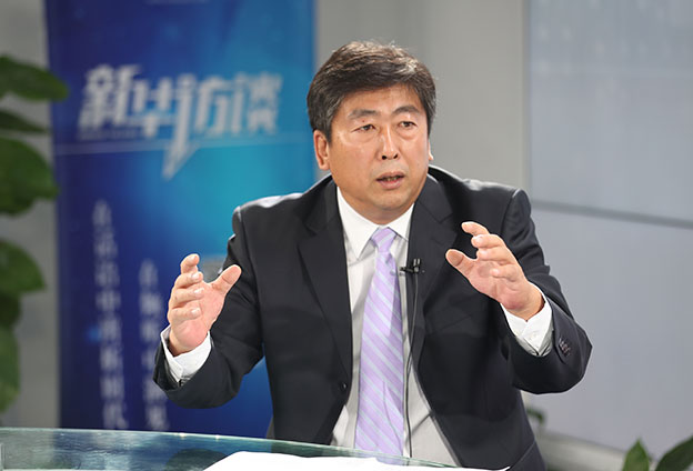 最根本的就是錢從哪里來、人往哪里去。