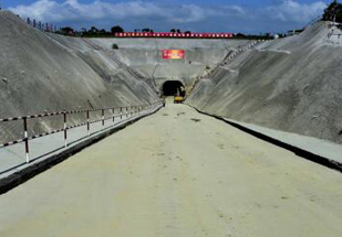 國土開發(fā)和保護面臨許多新情況、新矛盾和新挑戰(zhàn)