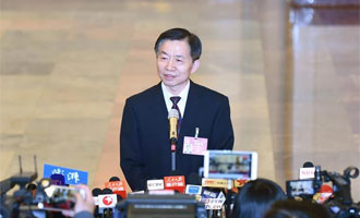 民政部部長(zhǎng)接受采訪(fǎng)