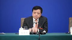 全國(guó)政協(xié)常委、全國(guó)工商聯(lián)副主席、正泰集團(tuán)董事長(zhǎng) 南存輝