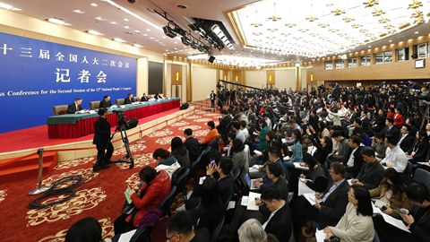 政協(xié)委員就&ldquo;促進民營經(jīng)濟高質量發(fā)展&rdquo;答記者問