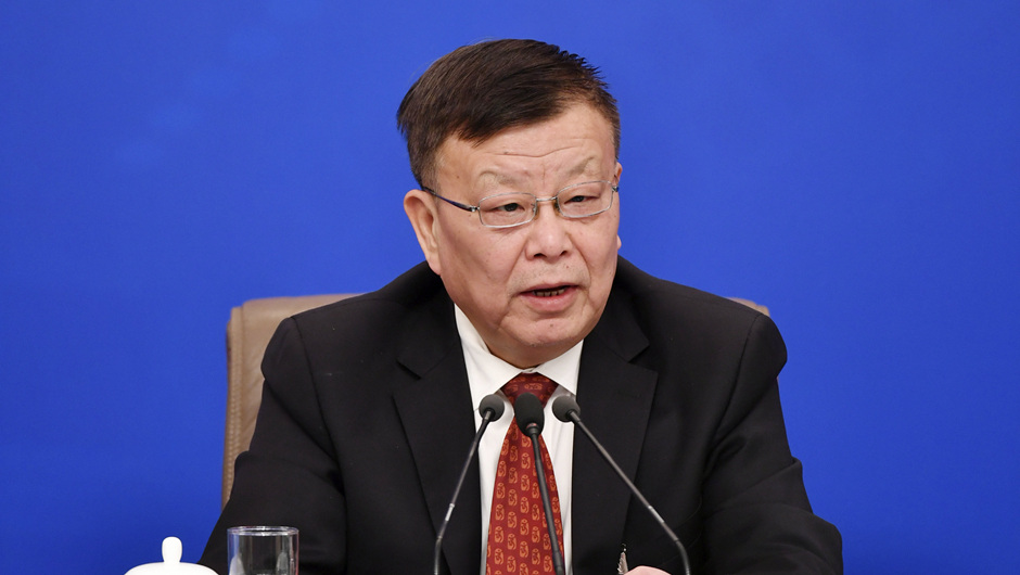 全國(guó)政協(xié)常委、副秘書(shū)長(zhǎng)（兼）、提案委員會(huì)副主任，九三學(xué)社中央副主席 賴明