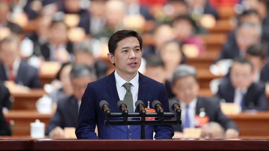 中國民間商會副會長，百度在線網(wǎng)絡(luò)技術(shù)（北京）有限公司董事長兼首席執(zhí)行官 李彥宏