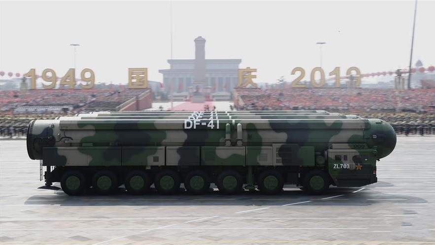 300秒回顧國(guó)慶70周年大閱兵！東風(fēng)-41、殲-20震撼亮相