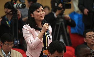 中評(píng)社、中評(píng)網(wǎng)記者提問(wèn)