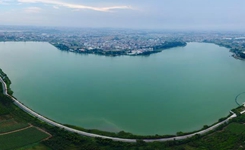 新華網(wǎng)評：推動(dòng)兩岸應(yīng)通盡通 增進(jìn)同胞心靈契合