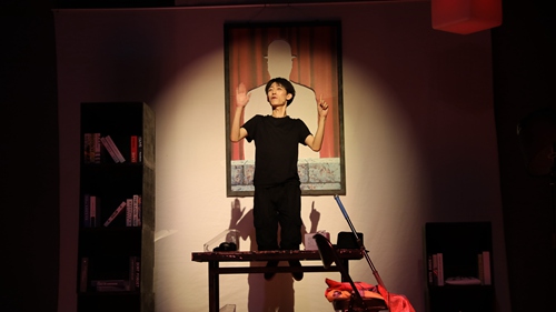 追夢中國人｜邊毅：北大學(xué)霸的戲劇人生