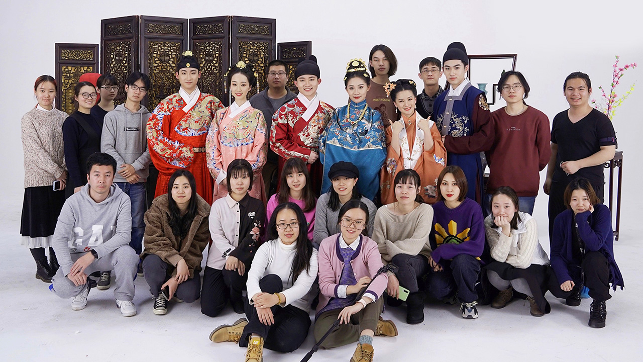 追夢中國人|維京：漢服春晚，一個講了十年的故事