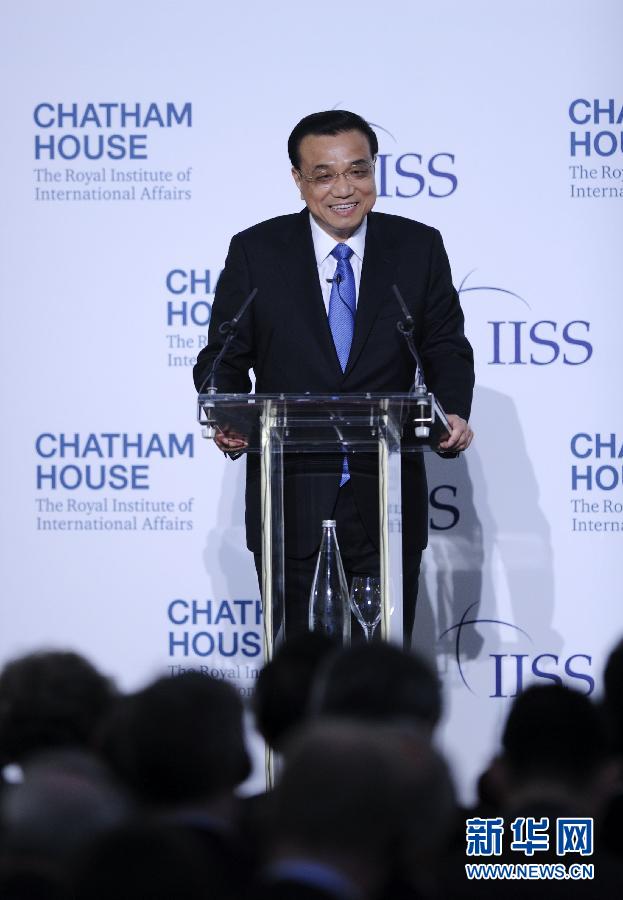 6月18日，國務(wù)院總理李克強在倫敦金融城市長官邸面向英國皇家國際問題研究所和國際戰(zhàn)略研究所兩大智庫發(fā)表題為《共建包容發(fā)展的美好世界》的演講。新華社記者 張鐸 攝 