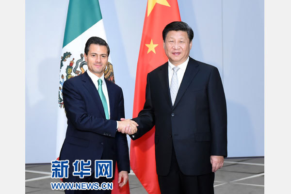 11月16日，國家主席習(xí)近平在土耳其安塔利亞會見墨西哥總統(tǒng)培尼亞。 新華社記者張鐸攝