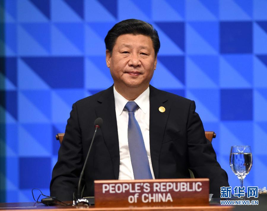 11月19日，亞太經(jīng)合組織第二十三次領(lǐng)導(dǎo)人非正式會議在菲律賓馬尼拉舉行。國家主席習(xí)近平出席并發(fā)表題為《深化伙伴關(guān)系共促亞太繁榮》的重要講話。 新華社記者 饒愛民 攝