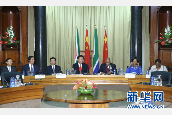 12月2日，國家主席習(xí)近平在比勒陀利亞同南非總統(tǒng)祖馬舉行會(huì)談。 新華社記者 馬占成 攝  