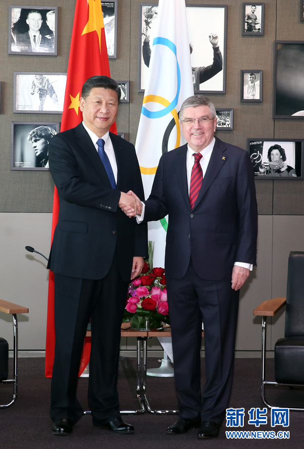 1月18日，國(guó)家主席習(xí)近平在瑞士洛桑國(guó)際奧林匹克博物館會(huì)見(jiàn)國(guó)際奧林匹克委員會(huì)主席巴赫。 新華社記者 姚大偉 攝