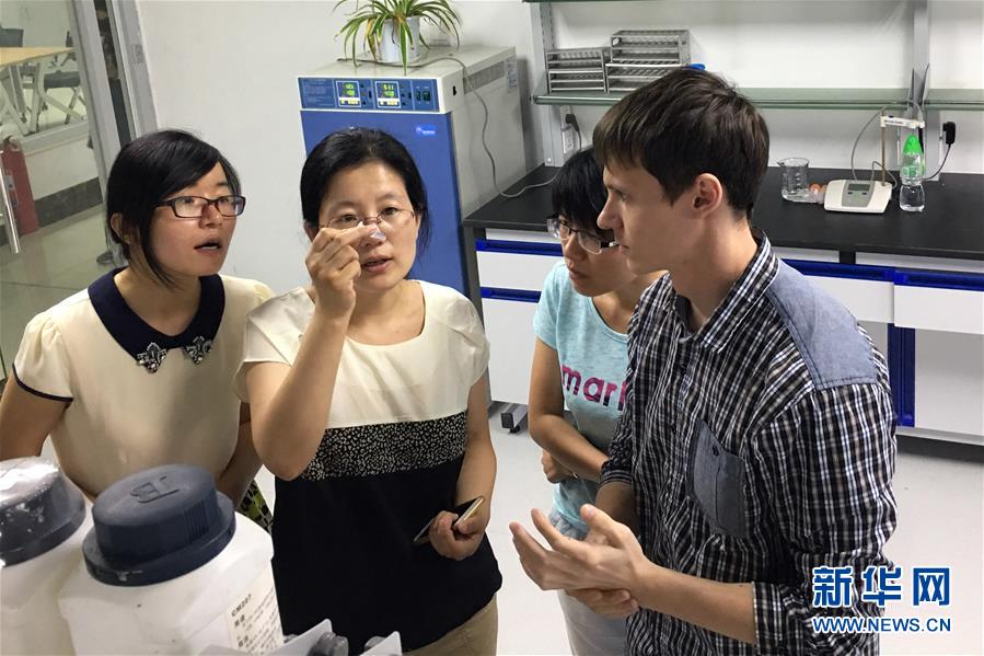 （新華全媒頭條&middot;上合青島峰會(huì)&middot;圖文互動(dòng)）（8）遠(yuǎn)航，揚(yáng)起&ldquo;上海精神&rdquo;的時(shí)代風(fēng)帆&mdash;&mdash;寫(xiě)在上海合作組織成員國(guó)元首理事會(huì)第十八次會(huì)議即將召開(kāi)之際