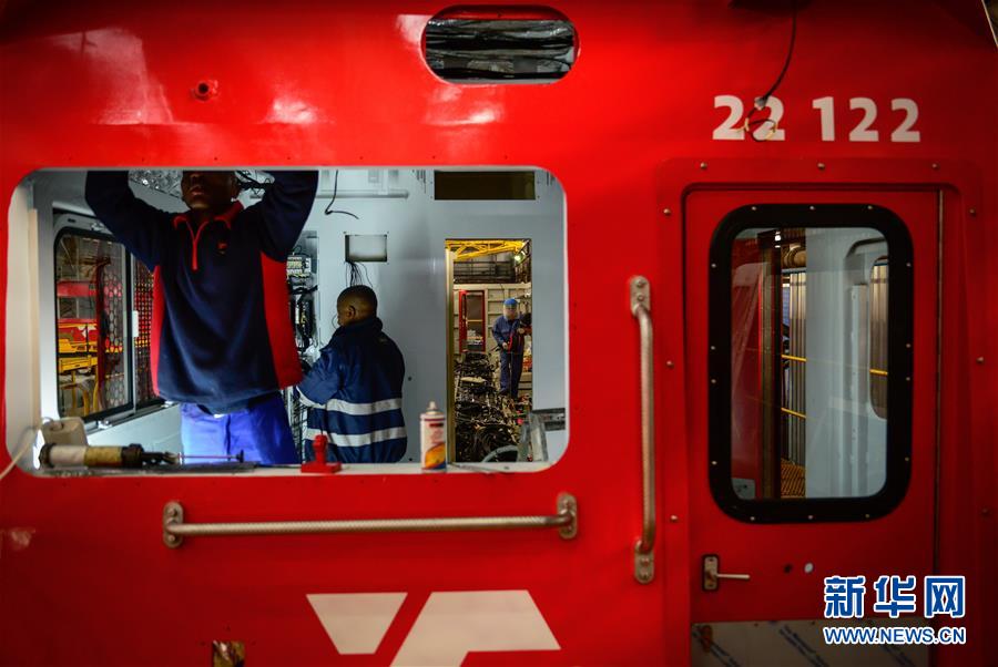 （新華全媒頭條&middot;圖文互動）（5）書寫發(fā)展合作大文章　推動全球治理新變革&mdash;&mdash;習近平主席中東非洲之行前瞻