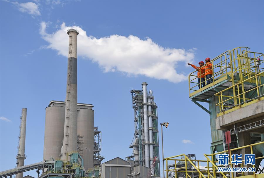 （國際&middot;圖文互動）（5）通訊：春節(jié)：在異國他鄉(xiāng)堅守崗位&mdash;&mdash;探訪南非中企施工現(xiàn)場