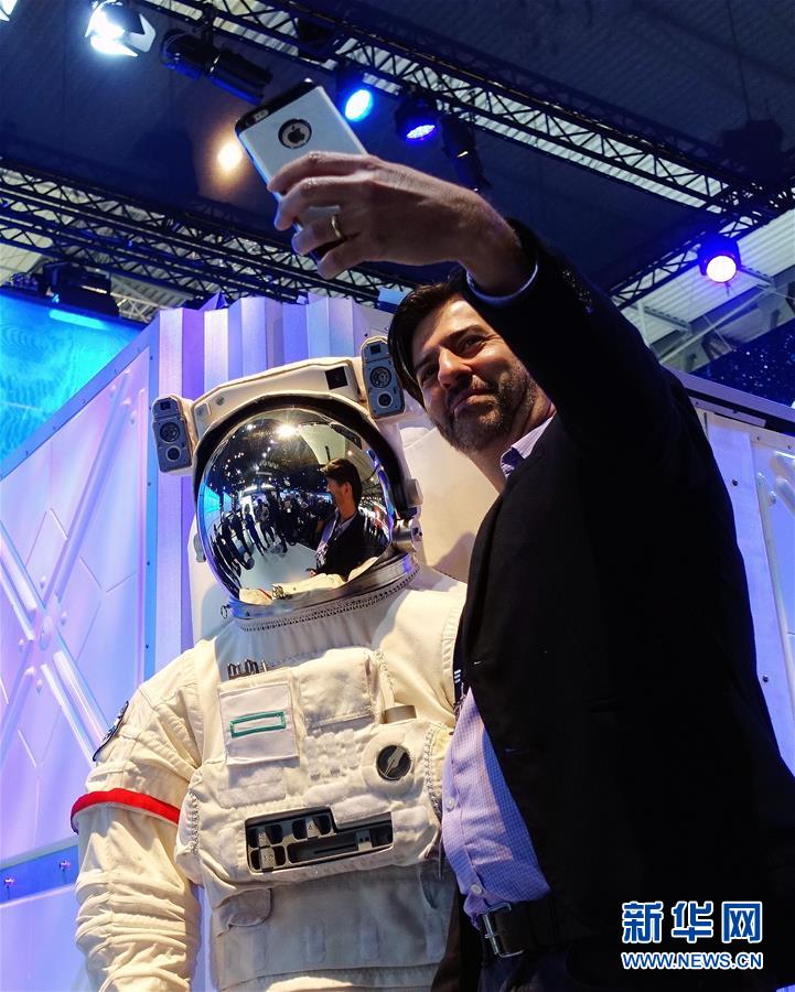 （國(guó)際）（2）世界移動(dòng)通信大會(huì)閉幕 5G成最熱話(huà)題