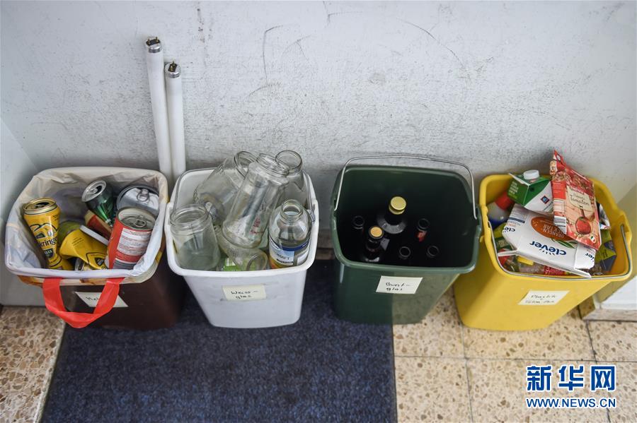 （國(guó)際）（18）在國(guó)外，垃圾如何分類