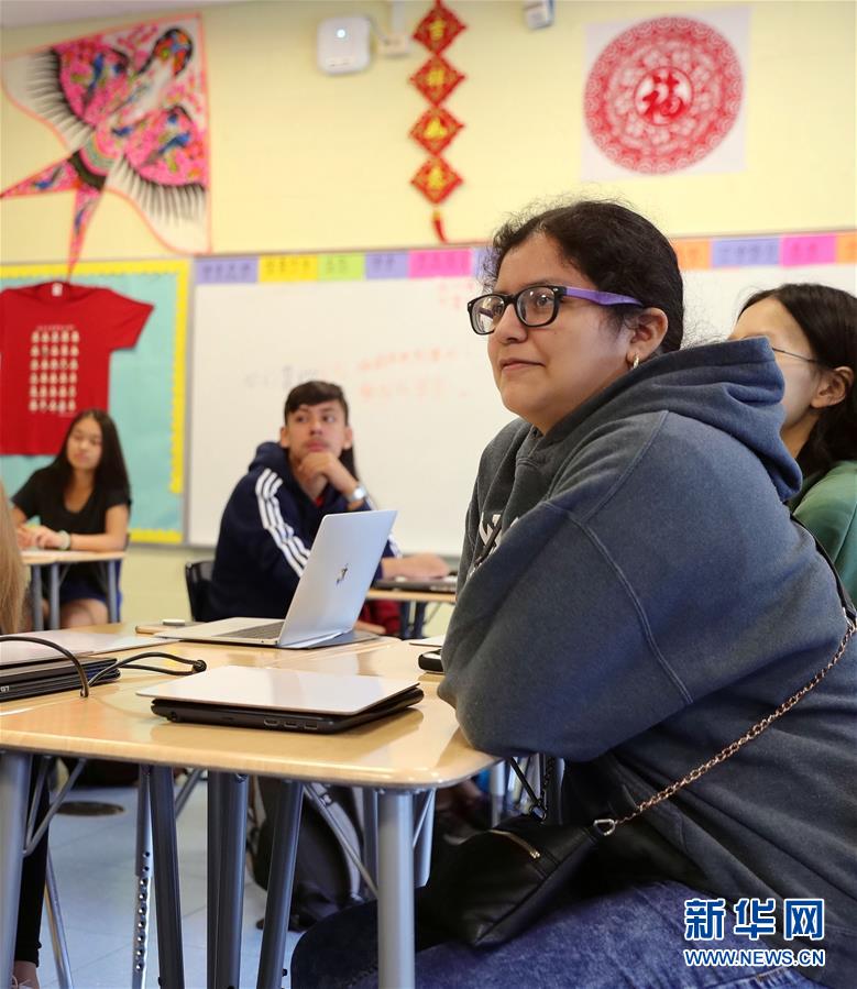 (國際·圖文互動)(2)特稿:傳承·未來·責(zé)任——走進芝加哥孔子學(xué)院