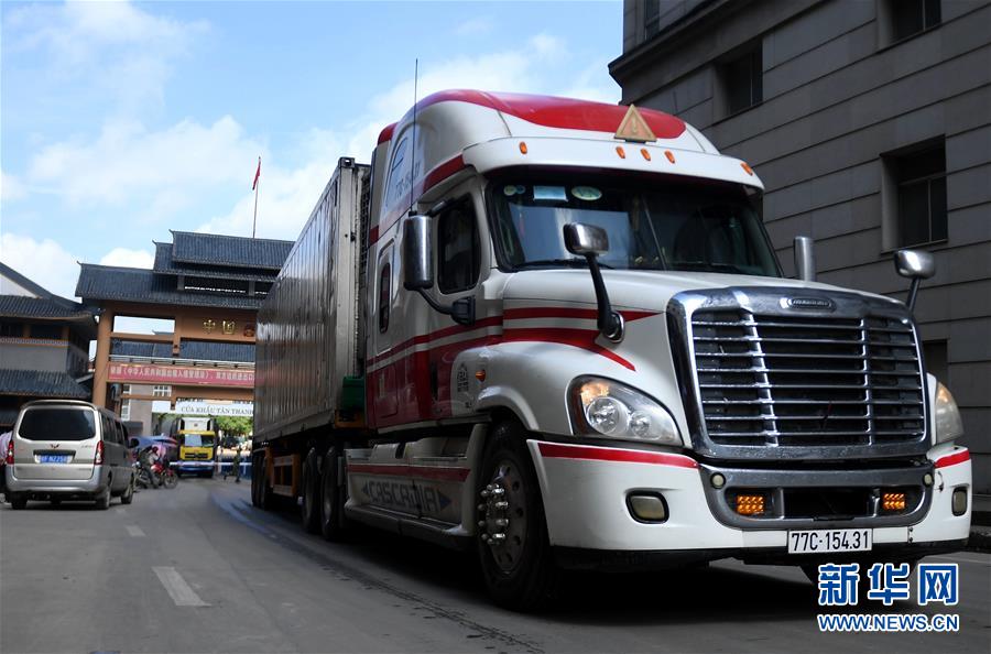 （新華全媒頭條&middot;圖文互動(dòng)）（14）東盟成為中國(guó)第二大貿(mào)易伙伴釋放哪些信號(hào)？