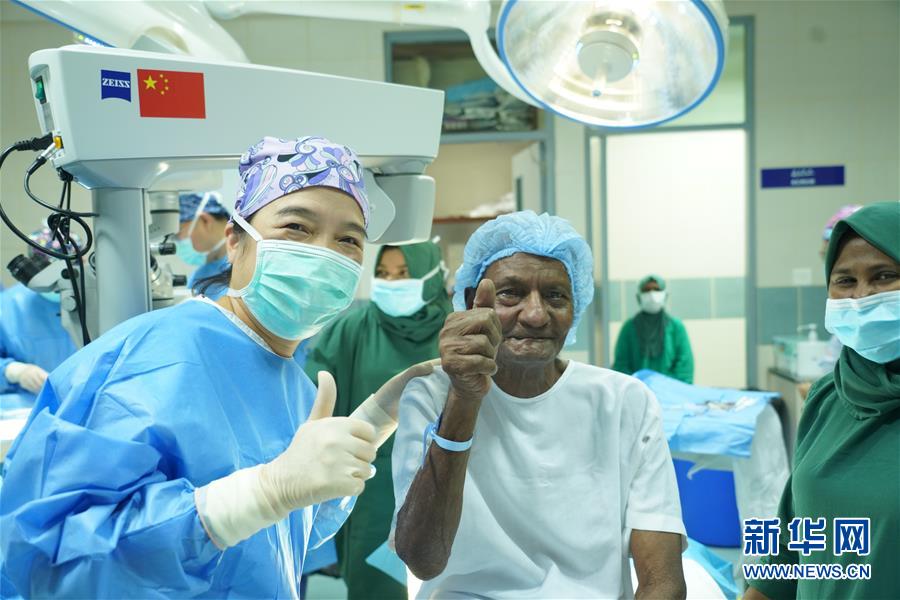(國際·圖文互動(dòng))(2)為馬爾代夫留下一支不走的眼科醫(yī)療隊(duì)