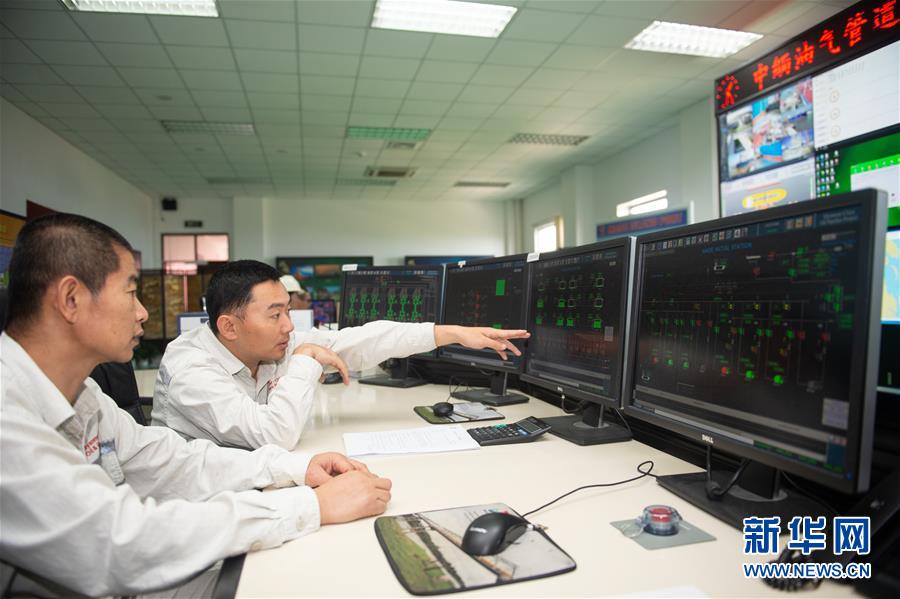 (習近平出訪配合稿·圖文互動)(1)通訊:為了中緬油氣管道的安全平穩(wěn)運行